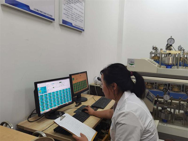 公司同002A：土工試驗(yàn)甲級(jí)，可以承擔(dān)甲級(jí)及以下工程勘察資格所能承擔(dān)工程勘察項(xiàng)目的土工試驗(yàn)任務(wù)； 聯(lián)系人：任玲，電話：18653883892(圖3)